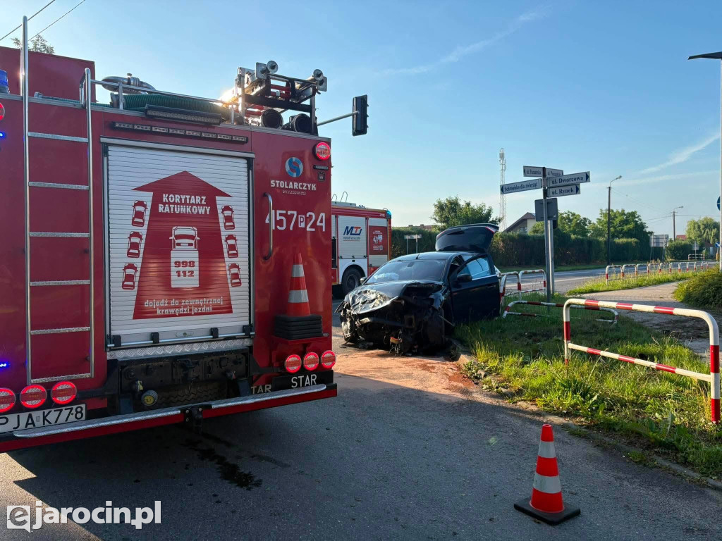 Wczesnym rankiem doszło do zderzenia dwóch aut w Mieszkowie