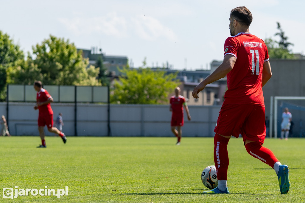 Piłkarskie święto w Jarocinie. Setki młodych zawodników i legendy futbolu na jednym stadionie