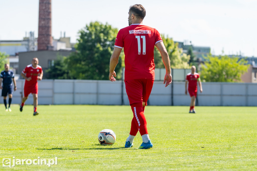 Piłkarskie święto w Jarocinie. Setki młodych zawodników i legendy futbolu na jednym stadionie