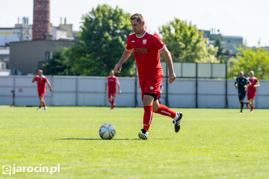 Piłkarskie święto w Jarocinie. Setki młodych zawodników i legendy futbolu na jednym stadionie