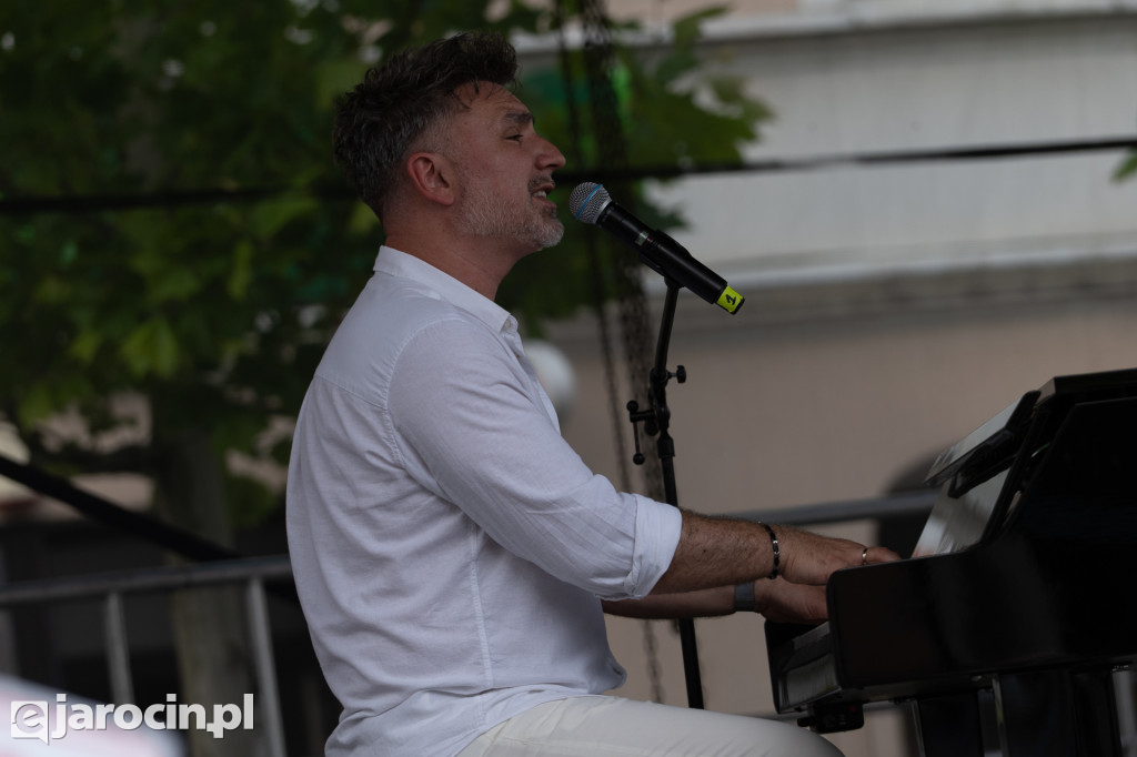EKO-logiczna Gmina Jarocin i Mateusz Ziółko przyciągnęli mieszkańców na rynek