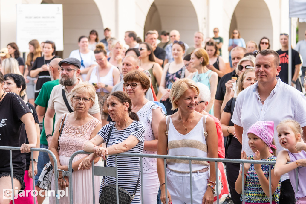 EKO-logiczna Gmina Jarocin i Mateusz Ziółko przyciągnęli mieszkańców na rynek