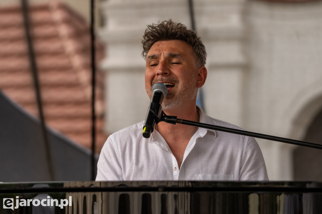 EKO-logiczna Gmina Jarocin i Mateusz Ziółko przyciągnęli mieszkańców na rynek