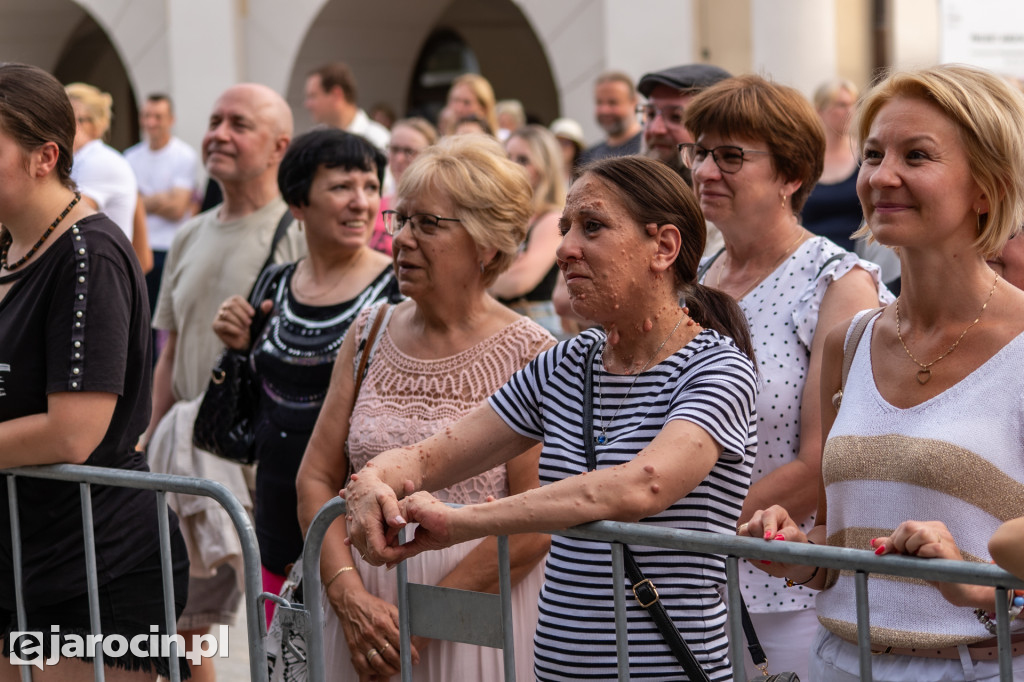EKO-logiczna Gmina Jarocin i Mateusz Ziółko przyciągnęli mieszkańców na rynek