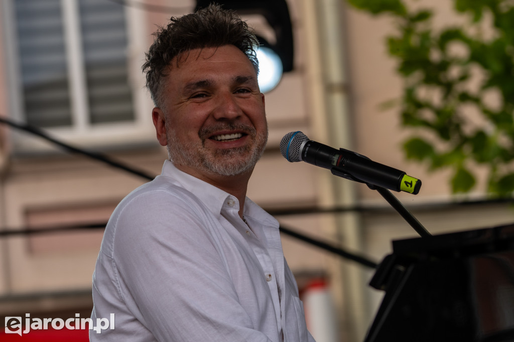 EKO-logiczna Gmina Jarocin i Mateusz Ziółko przyciągnęli mieszkańców na rynek