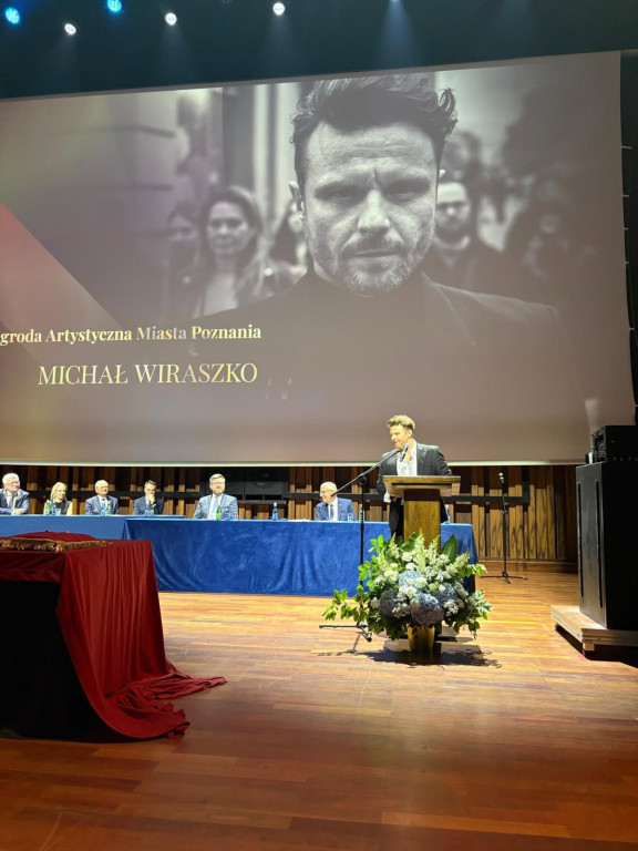 Michał Wiraszko z prestiżową Nagrodą Artystyczną Miasta Poznania