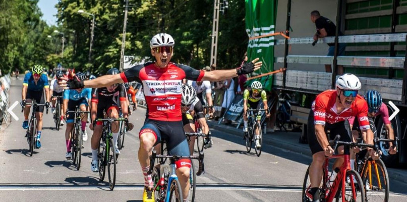 foto.:16. jarociński batalion remontu lotnisk