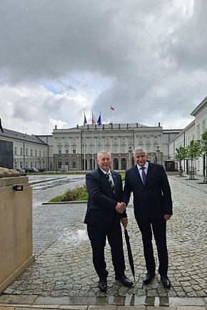 Karol Matuszak i Jan Szczerbań w gronie uhonorowanych przez Andrzeja Dudę-2178