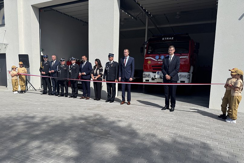 Otwarcie nowej remizy w Dobieszczyźnie