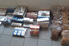40 tys. zł w papierosach i tytoniu. Nielegalne produkty znalezione w sklepie -8845