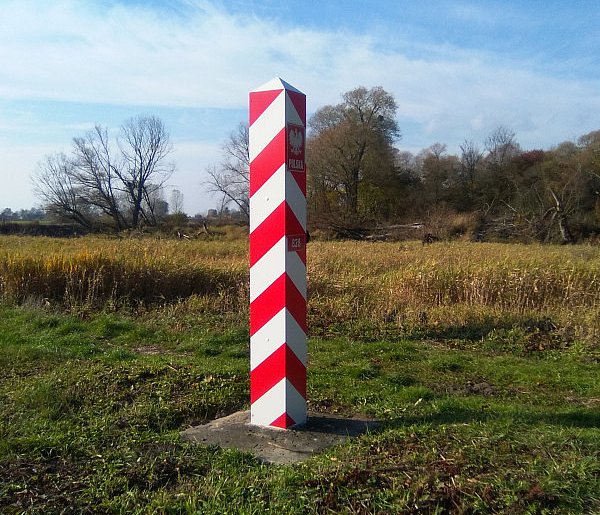 Nie każdy przejedzie bez zatrzymania. Wracają kontrole na granicach Polski-14180