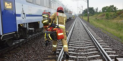 Tragedia na torach w Kaliszu. 33-letnia rowerzystka zginęła pod kołami pociągu-14190
