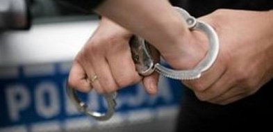 Ukrywał się ponad miesiąc. Wpadł dzięki policjantowi po służbie-14373