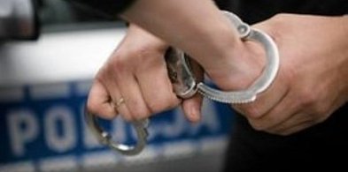 Ukrywał się ponad miesiąc. Wpadł dzięki policjantowi po służbie-14373