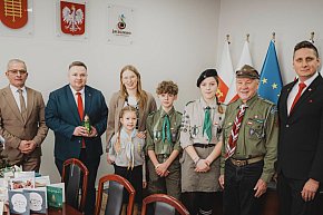 Harcerze przekazali Światełko Pokoju władzom Jarocina i Jaraczewa-2715