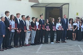 Medal Patrona Szkoły i stypendia. Początek roku szkolnego pełen wyróżnień-15071