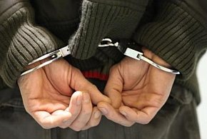 Znęcał się nad partnerką w obecności dzieci. 32-latek w policyjnym dozoru-15684