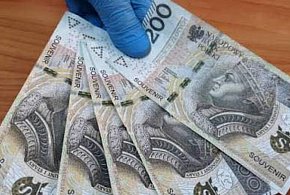 Z kont poznaniaków znikają pieniądze. Policja ostrzega mieszkańców Wielkopolski-15732