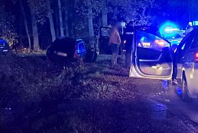 Poważne zdarzenie kryminalne w powiecie gostyńskim! Wszędzie pełno policji...-15842