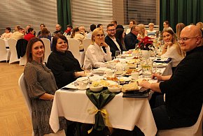 Świąteczne spotkanie rodzin zastępczych w Jarocinie. Czas rozmów i refleksji-16539