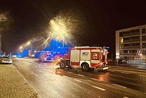 Alarm na stacji paliw przy ul. Poznańskiej. Ewakuowano mieszkańców bloku (ZDJĘCIA)-16690