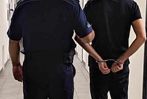 Handel narkotykami w Jarocinie. 22-latek odpowie za dziesiątki przestępstw