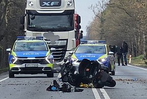 Tragiczny wypadek na DK11. Nie żyje 26-letni motocyklista (ZDJĘCIA)