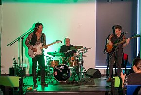 Muzyczna Kamienica: Wolf Mail Band FOTORELACJA