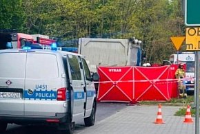 Dramat w Witaszyczkach. Ciężarówka potrąciła rowerzystkę (ZDJĘCIA)