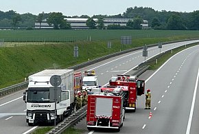 Akcja straży pożarnej na obwodnicy Jarocina. Zapaliła się ciężarówka (ZDJĘCIA)
