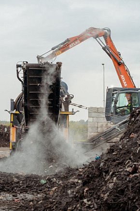 Sołtysi sprawdzili, jak pachnie Wielkopolskie Centrum Recyklingu-2518