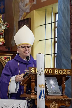 Zabytek z 1335 roku znów zachwyca-2702