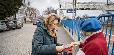 Mieszkańcy i radni zgodni. Tak nie może wyglądać dojście na dworzec w Jarocinie-16672