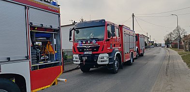 Poranny pożar w Łuszczanowie. Cztery zastępy straży pożarnej w akcji (ZDJĘCIA)