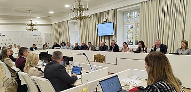 Obligacje, budżet i nieruchomości. O czym dziś dyskutują radni w Jarocinie?