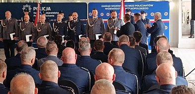 „Kryształowa Gwiazda ze wstęgą” dla policjanta z Jarocina. Decydowały sekundy