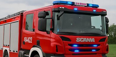 Poranna interwencja w Jarocinie. Służby siłowo otworzyły mieszkanie