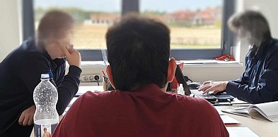 Czujny jarocinianin przechytrzył oszusta! 18-latek zatrzymany na gorącym uczynku-15875