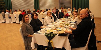 Świąteczne spotkanie rodzin zastępczych w Jarocinie. Czas rozmów i refleksji-16539