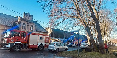 Niebezpieczna interwencja w Mieszkowie. Jedna osoba hospitalizowana (ZDJĘCIA)-16693