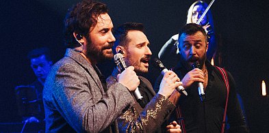 Pop-opera, kolędy i italo disco. Tak Jarocin powitał nowy rok z Tre Voci-16810