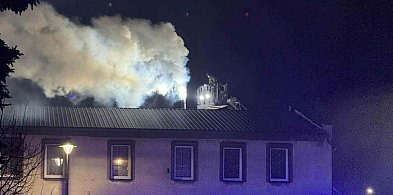 Pożar na Rynku w Jaraczewie Droga krajowa częściowo zablokowana (ZDJĘCIA)