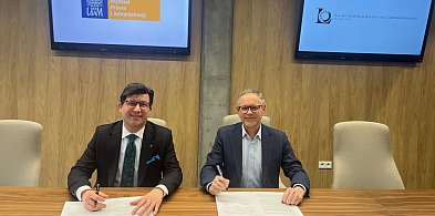 UAM i LO w Jarocinie łączą siły. Nowe możliwości dla licealistów (ZDJĘCIA)