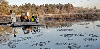 Wznowiono przeprawę promową w Dębnie. Sprawdź godziny kursowania!