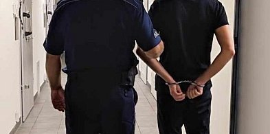 Handel narkotykami w Jarocinie. 22-latek odpowie za dziesiątki przestępstw