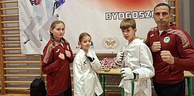 Dwa medale i piąte miejsce Świetny występ jarocińskich taekwondzistów (ZDJĘCIA)-15570