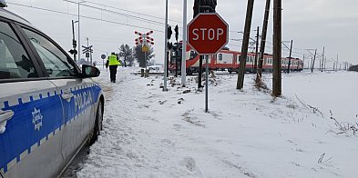 Ciężarówka wjechała pod pociąg zmierzający do Jarocina