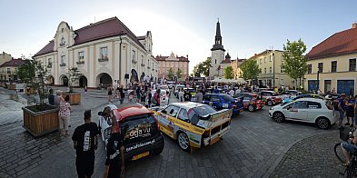 RALLY and RACE Rajd Jarociński - prezentacja załóg FOTORELACJA