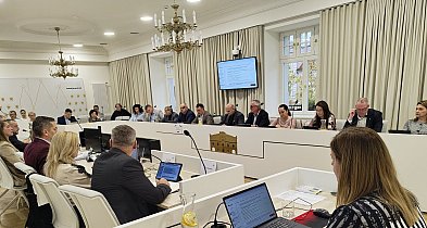 Nadzwyczajna sesja Rady Miejskiej w Jarocinie. O czym będą obradować radni?