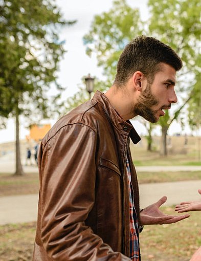 Ciężarna kobieta ofiarą przemocy. Mężczyzna usłyszał zarzuty